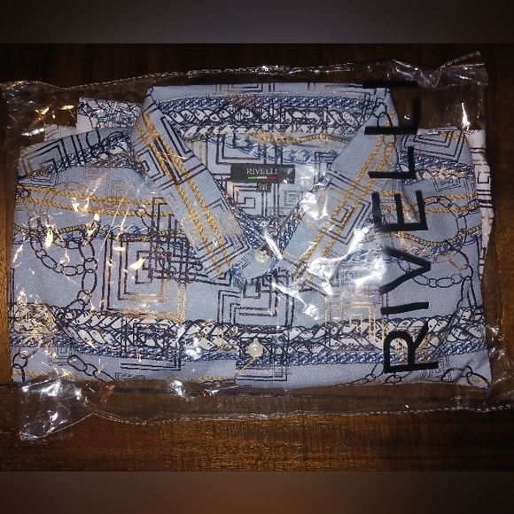 Dressing shirt new - Picture 3 of 3